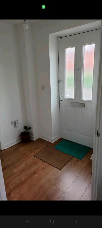 Homely * Coventry